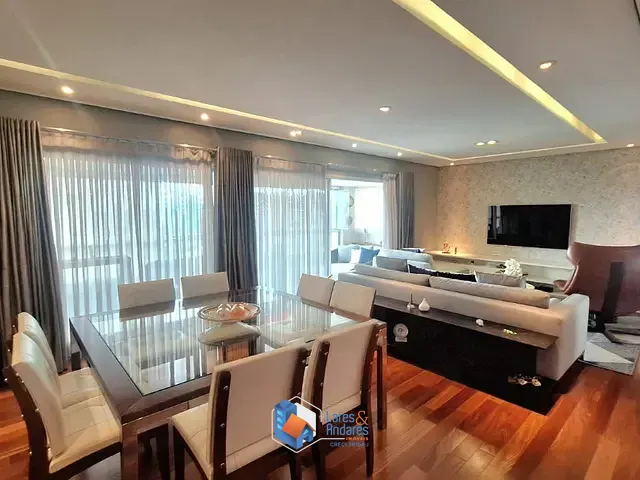 Apartamento com 211m² 4 quartos e 4 banheiros, à venda, no bairro Vila Andrade em São Paulo
