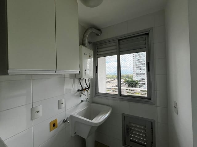 Apartamento com 132m² 3 quartos e 2 banheiros, à venda, no bairro Gleba Palhano em Londrina
