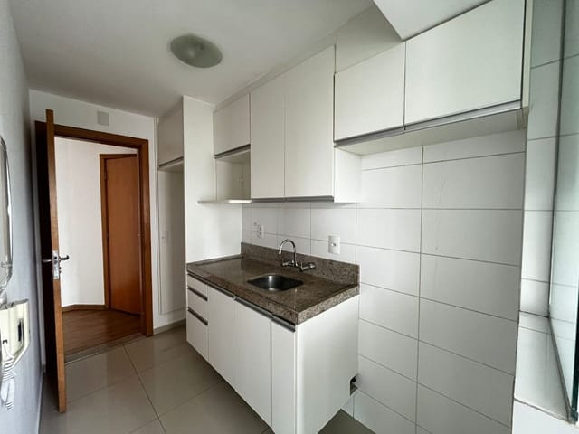 Apartamento com 132m² 3 quartos e 2 banheiros, à venda, no bairro Gleba Palhano em Londrina