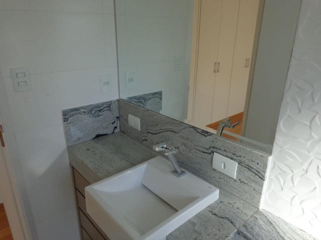 Apartamento com 61m² 2 quartos e 2 banheiros, à venda, no bairro Continental em Osasco