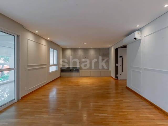 Apartamento com 221m² 4 quartos e 5 banheiros, à venda, no bairro Vila Olímpia em São Paulo