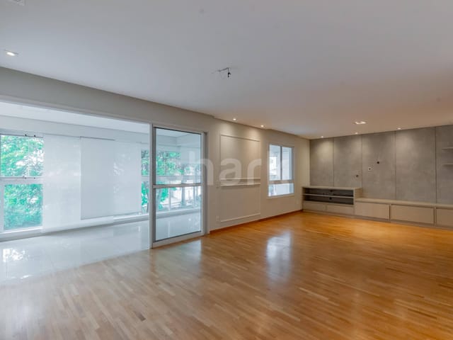 Apartamento com 221m² 4 quartos e 5 banheiros, à venda, no bairro Vila Olímpia em São Paulo