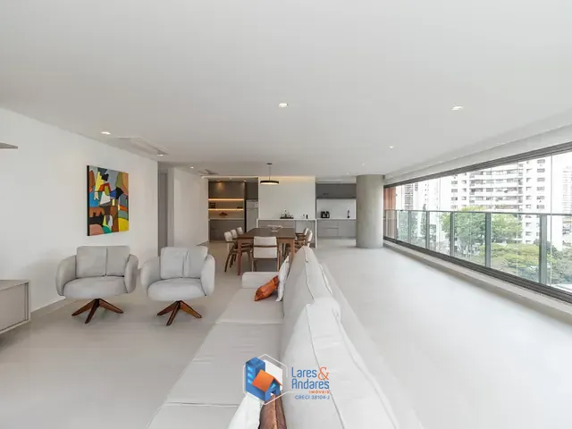 Apartamento com 211m² 3 quartos e 4 banheiros, à venda, no bairro Campo Belo em São Paulo