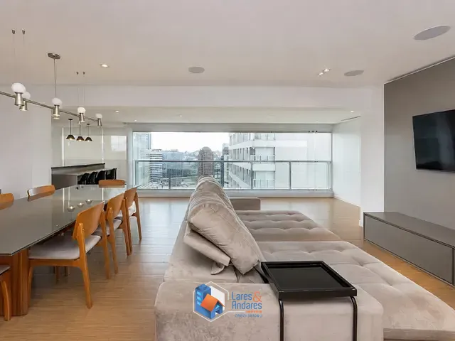Apartamento com 189m² 4 quartos e 4 banheiros, à venda, no bairro Santo Amaro em São Paulo