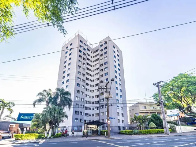 Apartamento 3 quartos e 1 banheiro, para alugar, no bairro Novo Mundo em Curitiba