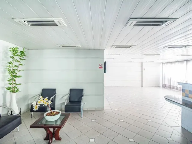 Apartamento 3 quartos e 1 banheiro, para alugar, no bairro Novo Mundo em Curitiba