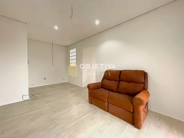 Apartamento 2 quartos e 1 banheiro, para alugar, no bairro Centro em Novo Hamburgo