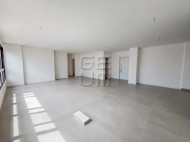 Apartamento com 268m² 3 quartos e 4 banheiros, à venda, no bairro Gleba Fazenda Palhano em Londrina