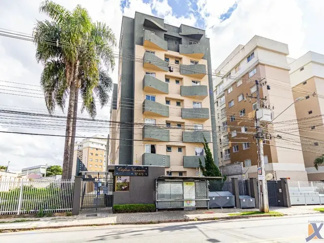 Apartamento 1 quarto e 1 banheiro, para alugar, no bairro Portão em Curitiba