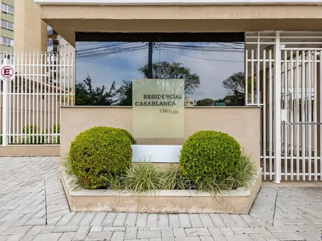 Apartamento 3 quartos e 2 banheiros, para alugar, no bairro Água Verde em Curitiba