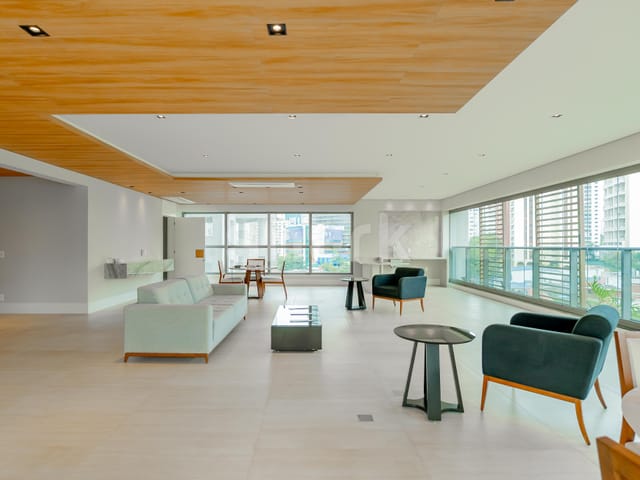 Apartamento com 290m² 4 quartos e 5 banheiros, à venda, no bairro Vila Nova Conceição em São Paulo