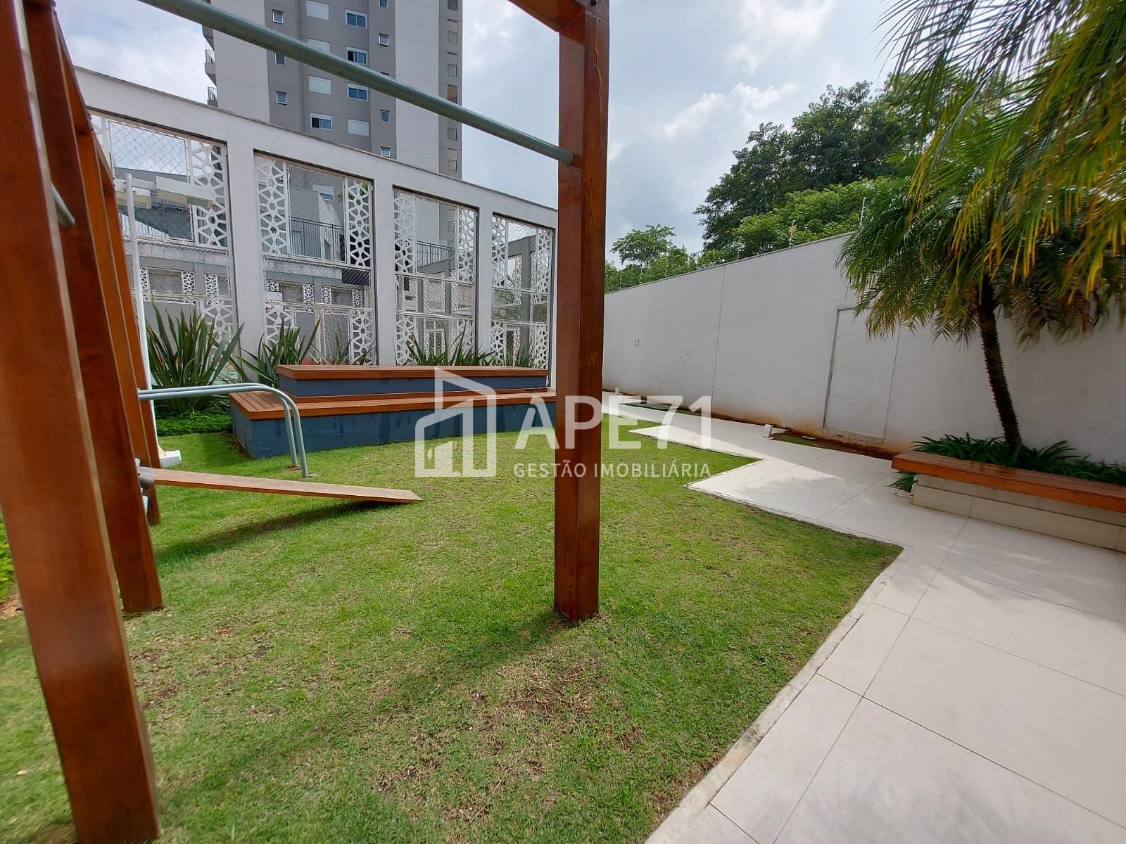 Apartamento à venda com 2 quartos, 90m² - Foto 41