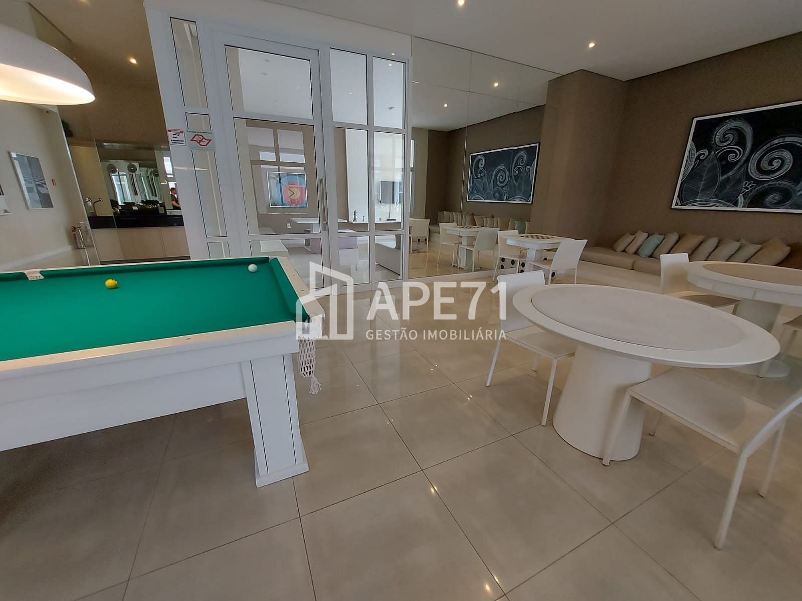 Apartamento à venda com 2 quartos, 90m² - Foto 49