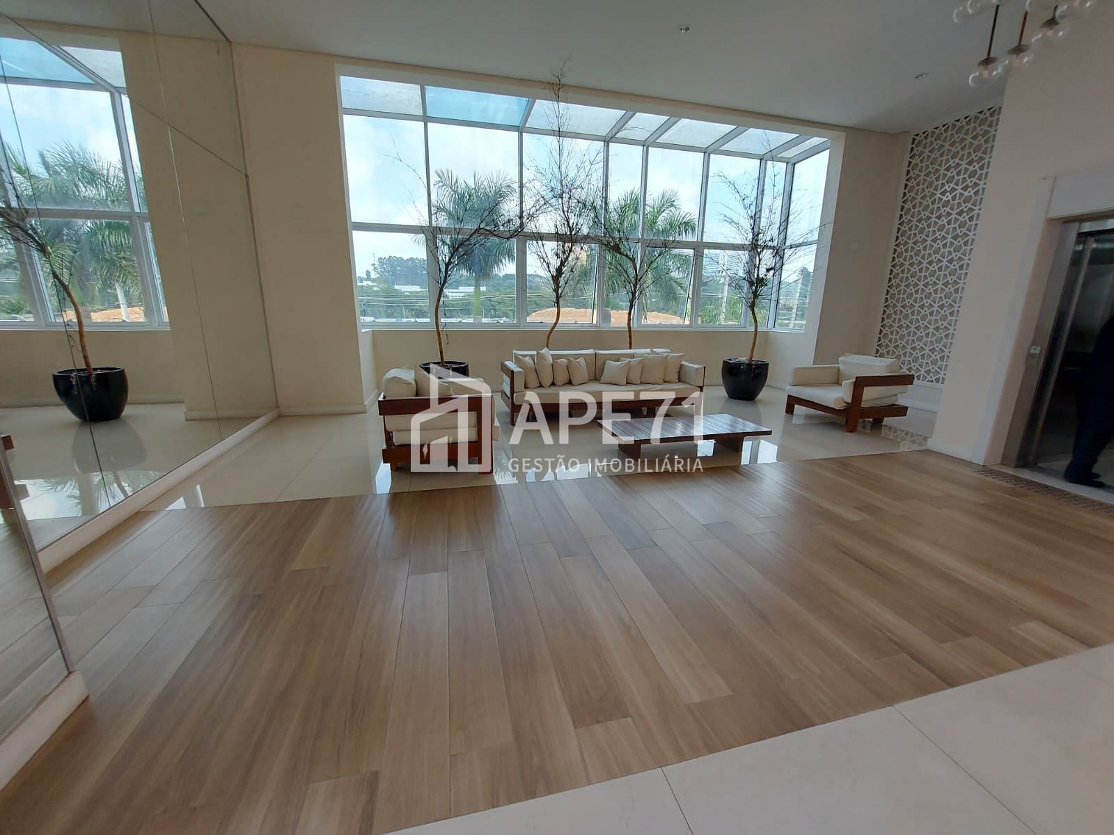 Apartamento à venda com 2 quartos, 90m² - Foto 33