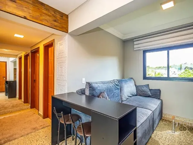 Apartamento 2 quartos e 1 banheiro, à venda, no bairro Orleans em Curitiba
