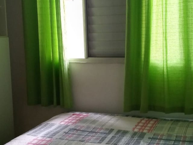 Apartamento 2 quartos e 1 banheiro, à venda, no bairro Vila São José em Taubaté