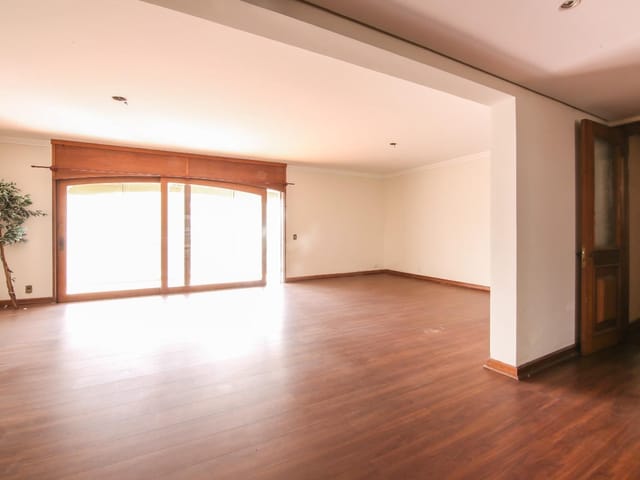 Apartamento com 220m² 3 quartos e 3 banheiros, à venda, no bairro Centro em Pelotas
