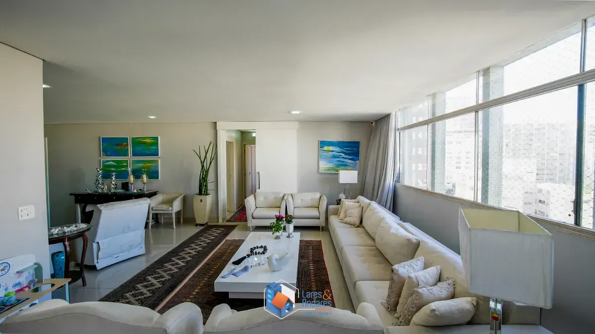 Apartamento, 3 quartos, 190 m² - Foto 1