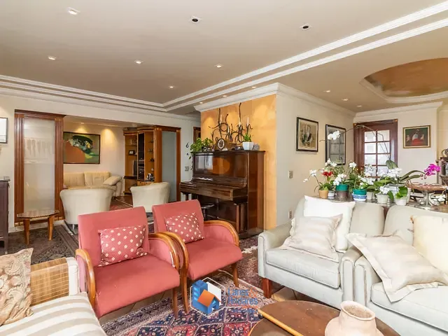 Apartamento com 213m² 3 quartos e 5 banheiros, à venda, no bairro Vila Suzana em São Paulo