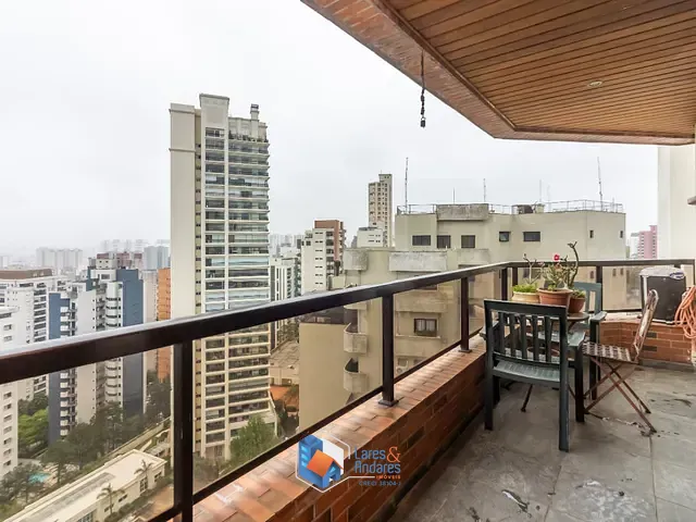 Apartamento com 213m² 3 quartos e 5 banheiros, à venda, no bairro Vila Suzana em São Paulo