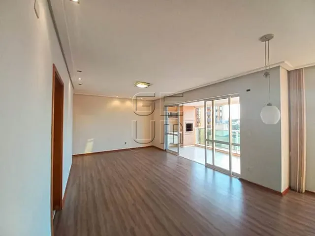 Apartamento 3 quartos e 4 banheiros, à venda, no bairro Caiçaras em Londrina