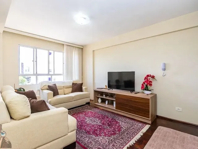 Apartamento 3 quartos e 1 banheiro, à venda, no bairro Portão em Curitiba