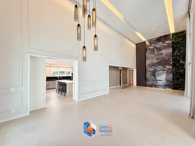 Apartamento com 301m² 4 quartos e 5 banheiros, à venda, no bairro Jardim Fonte do Morumbi em São Paulo