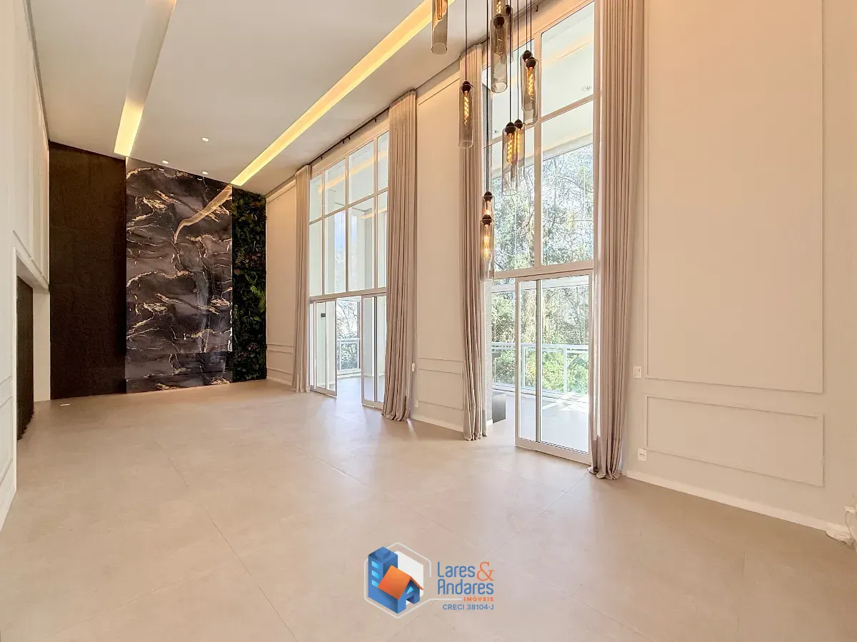 Apartamento, 4 quartos, 301 m² - Foto 1