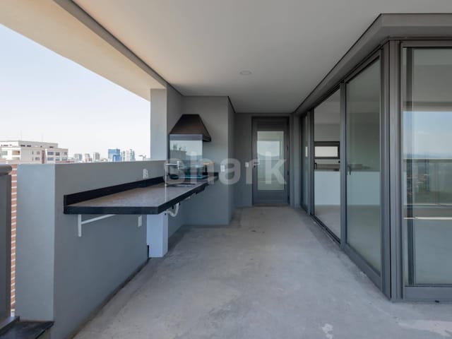 Apartamento com 244m² 4 quartos e 4 banheiros, à venda, no bairro Sítio Tamboré Alphaville em Barueri