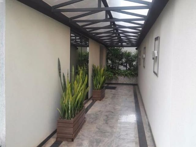Foto do Apartamento - Apartamento à venda 2 Quartos, 1 Suite, 1 Vaga, 123M², Jardim Higienópolis, Londrina - PR | Residencial Montese | Aurora Imobi