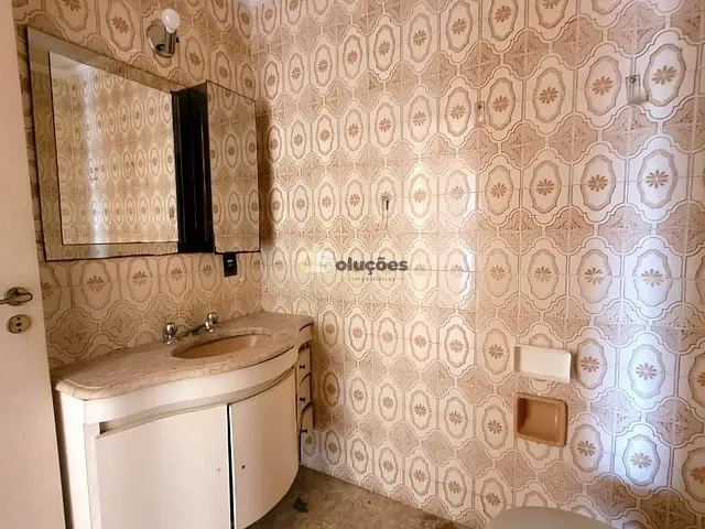 Apartamento 3 quartos e 2 banheiros, à venda, no bairro Moema em São Paulo