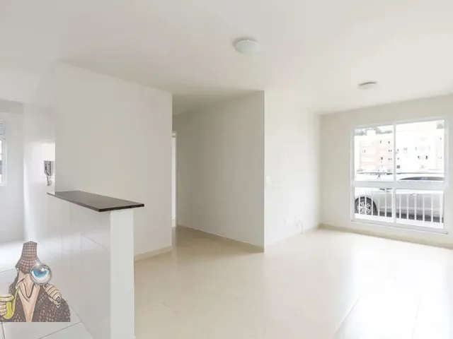 Apartamento 2 quartos e 1 banheiro, à venda, no bairro Hauer em Curitiba