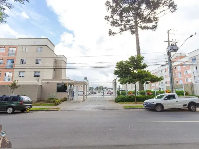 Apartamento 2 quartos e 1 banheiro, à venda, no bairro Hauer em Curitiba