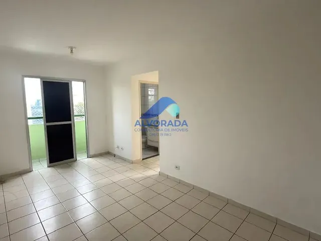 Apartamento com 10m² 2 quartos e 1 banheiro, para alugar, no bairro Parque Industrial em São José Dos Campos