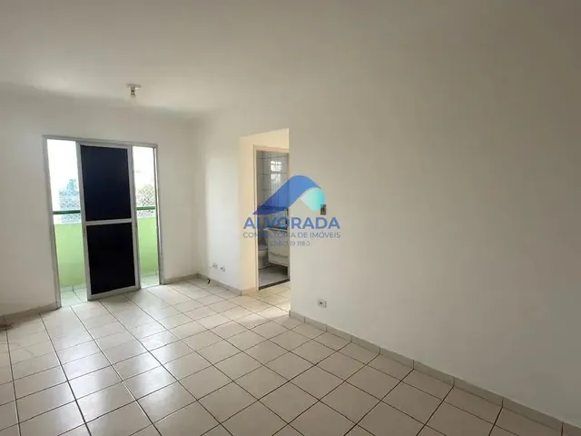 Apartamento com 10m² 2 quartos e 1 banheiro, para alugar, no bairro Parque Industrial em São José Dos Campos