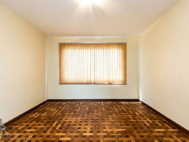 Apartamento 3 quartos e 2 banheiros, à venda, no bairro Bigorrilho em Curitiba