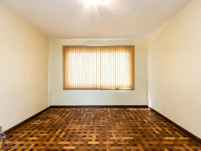 Apartamento 3 quartos e 2 banheiros, à venda, no bairro Bigorrilho em Curitiba