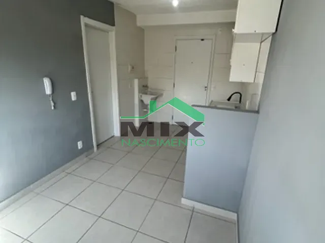 Apartamento com 30m² 1 quarto e 1 banheiro, para alugar, no bairro Jardim Itacolomi em São Paulo