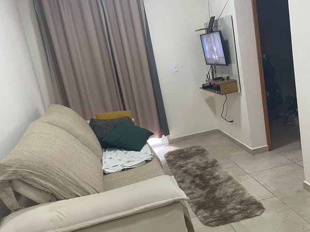 Apartamento 2 quartos e 1 banheiro, à venda, no bairro Jardim Bela Vista em Taubaté