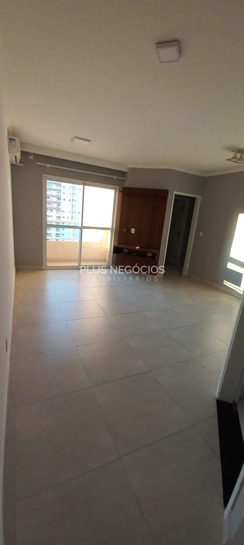 Apartamento, 3 quartos, 80 m² - Foto 2