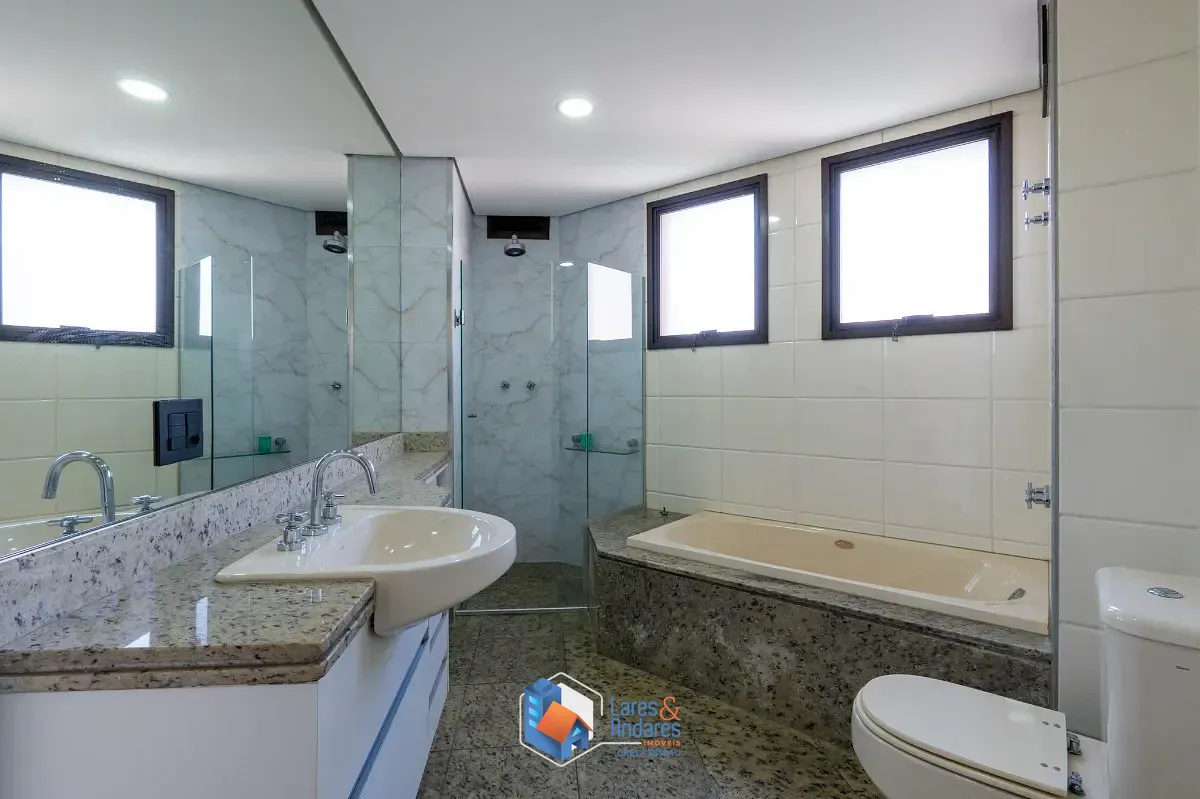 Apartamento, 3 quartos, 220 m² - Foto 32