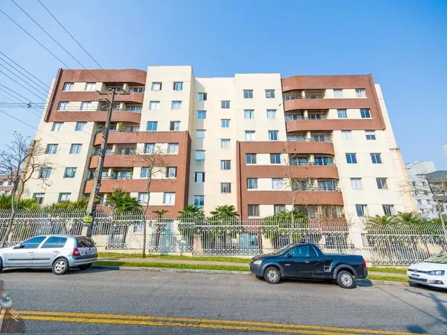 Apartamento 3 quartos e 2 banheiros, para alugar, no bairro Cabral em Curitiba