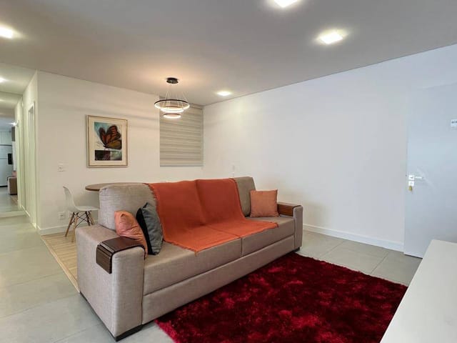 Apartamento com 182m² 2 quartos e 2 banheiros, à venda, no bairro Guanabara em Londrina