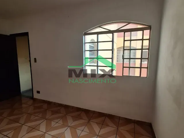 Apartamento com 70m² 3 quartos e 1 banheiro, para alugar, no bairro Taboão em São Bernardo do Campo
