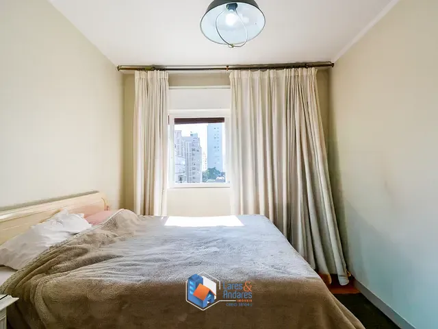 Apartamento com 180m² 3 quartos e 2 banheiros, à venda, no bairro Higienópolis em São Paulo