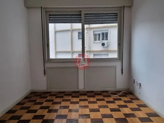 Apartamento 1 quarto e 1 banheiro, à venda, no bairro Centro Histórico em Porto Alegre
