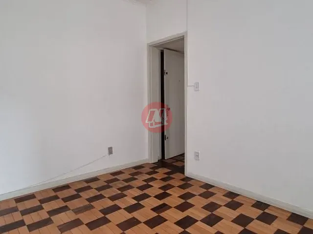 Apartamento 1 quarto e 1 banheiro, à venda, no bairro Centro Histórico em Porto Alegre