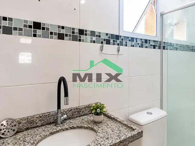 Apartamento 2 quartos e 1 banheiro, à venda, no bairro Vila Guarani em Santo André