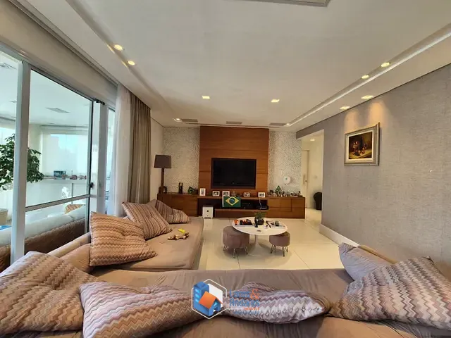 Apartamento com 202m² 4 quartos e 5 banheiros, à venda, no bairro Vila Mascote em São Paulo