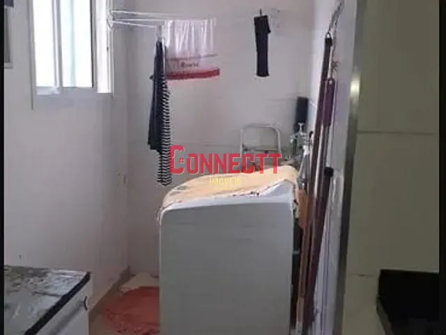 Apartamento 2 quartos e 2 banheiros, à venda, no bairro Parque dos Lagos em Ribeirão Preto